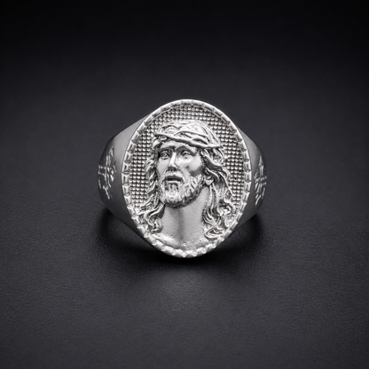 Anillo Cristo Óvalo Plata 925