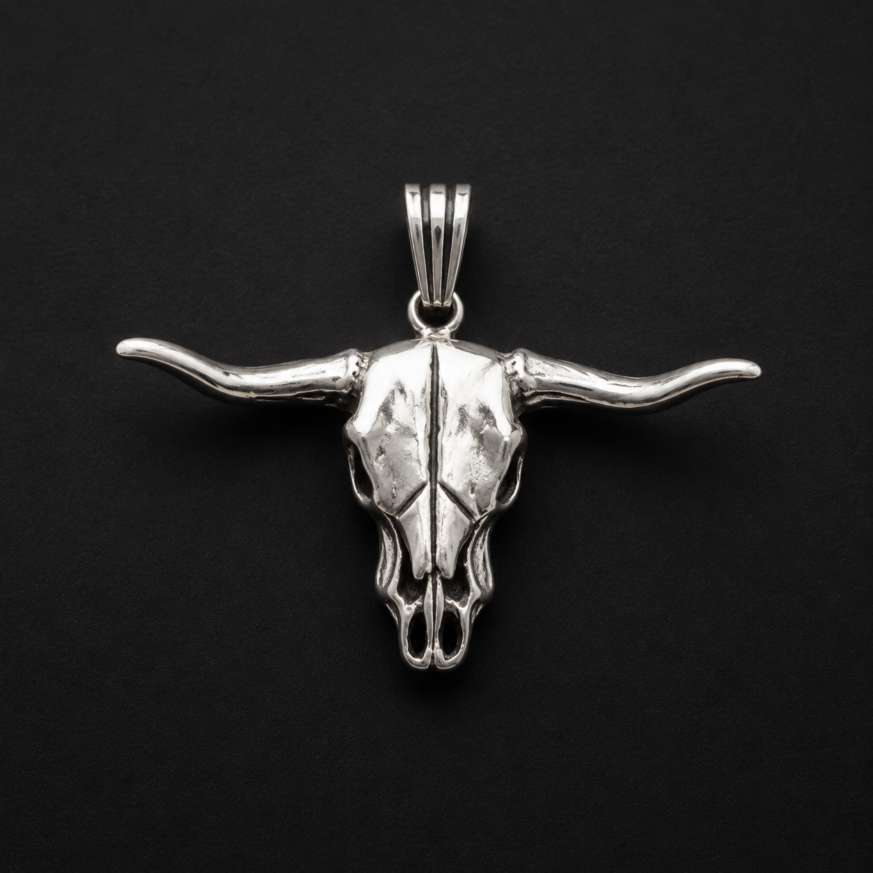 Dije Cabeza de Toro Plata 925