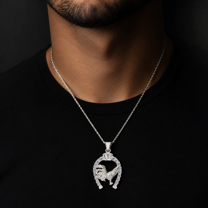 Dije Gallo Herradura Plata 925