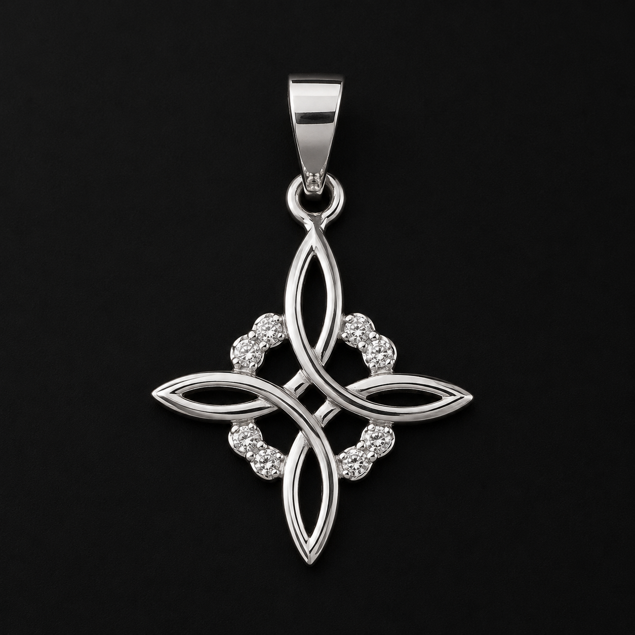 Dije Nudo de Bruja CZ Plata 925